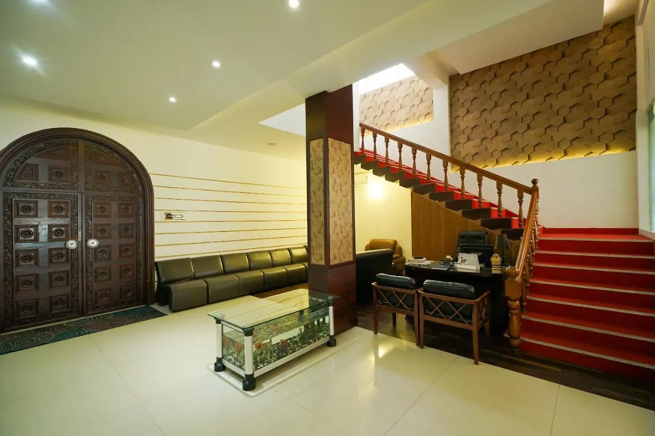 Oyo 1684 Hotel Malabar Inn كاليكوت