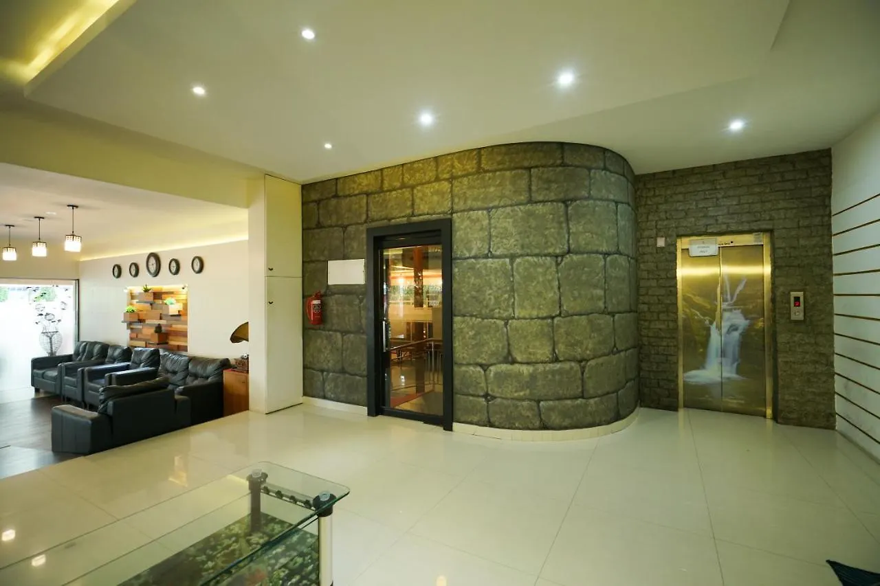 Oyo 1684 Hotel Malabar Inn كاليكوت الهند